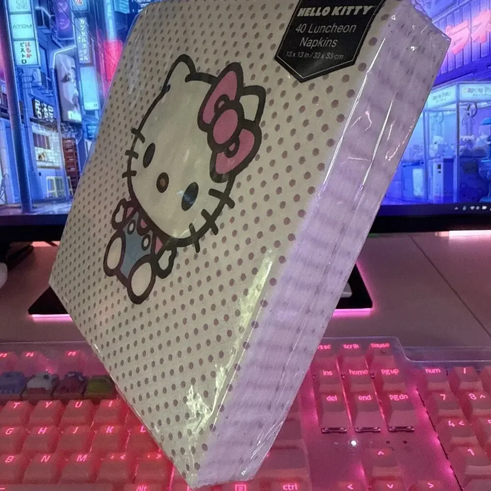 Sanrio Hello Kitty Napkins White Purple Polka Dots 13